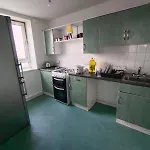 Canary Private Room In Shared Flat Great Balcony View